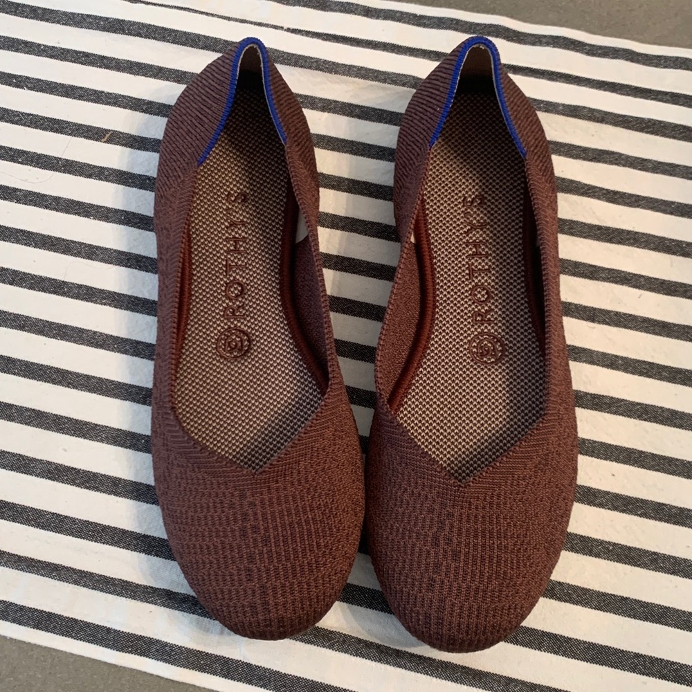 - Rothy’s Round Truffle Python Size 8 Nwot - image 1